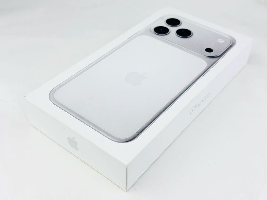 НАЛИЧЕН! Apple iPhone 17 Pro Max 256GB Silver НОВ!