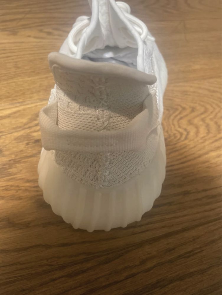 Yeezy 350 V2 Bone, marimea 46