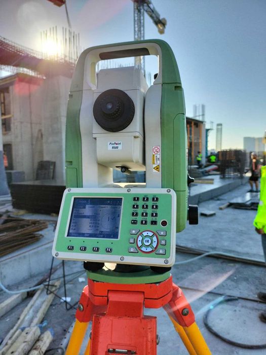 Firmă specializată în măsurători topografice