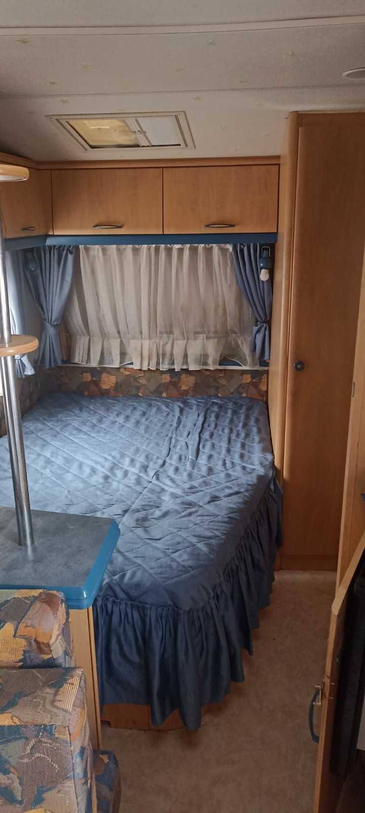 Каравана Hobby de lux 10