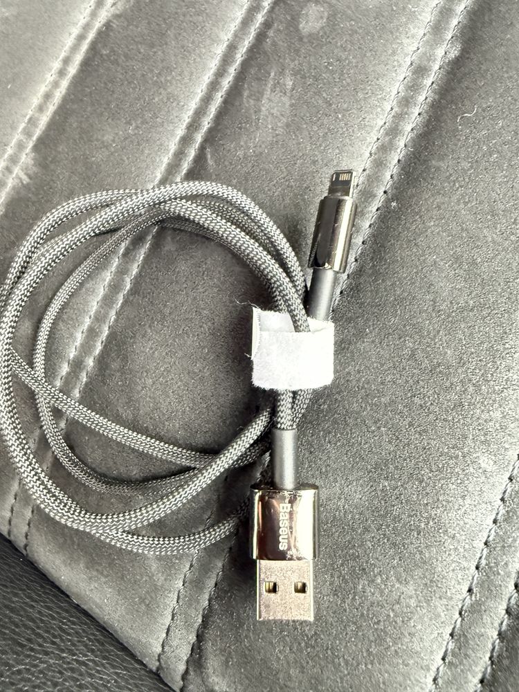 3 броя Оригинални кабела HOB + Baseus кабел за iphone lightning