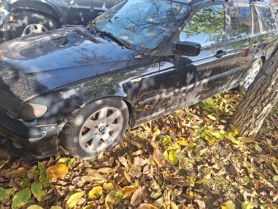Dezmembrez bmw e46