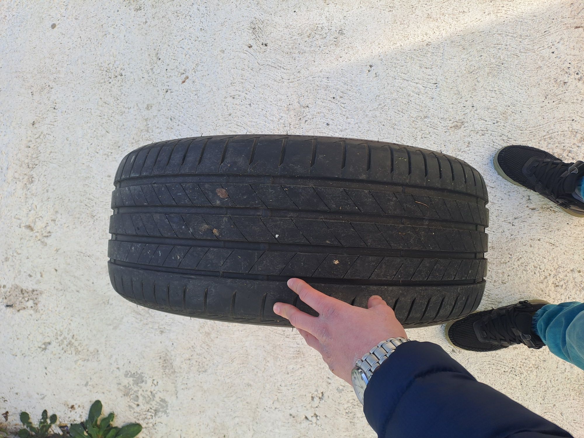 Vand set cauciucurile Bridgestone turanza 255/45/R19 T005