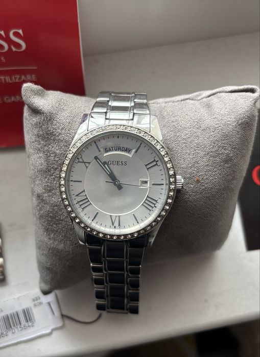 Vand ceas Guess Cosmopolitan 34mm
