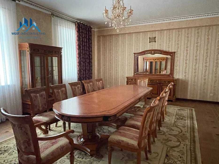 Сдается дом |  For Rent  | М.Улугбекский р-н. 8 сотка |  For Rent  |