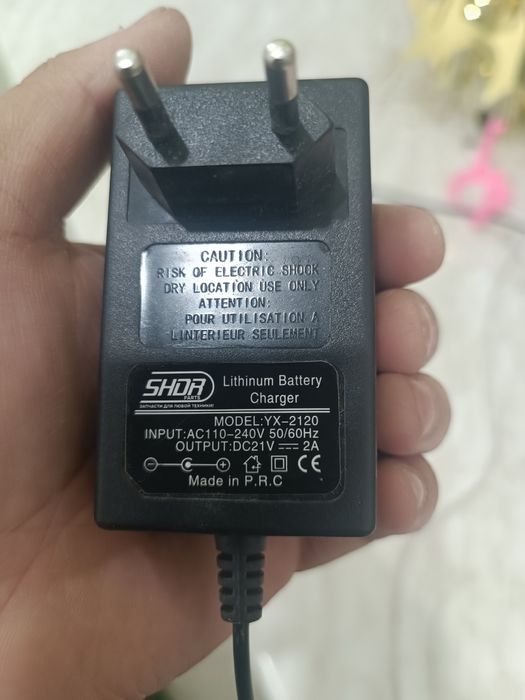 Зарядное устройство для шрупаверт 21 вольт