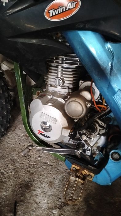 dezmembrez cros 250cc cadru mare