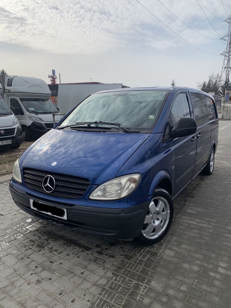 Dezmembrez Mercedes Vito w639 motor 2.2 diesel euro 4