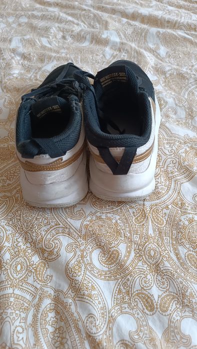 Маратонки кецове Найк Рийбок Nike Reebok и други 38