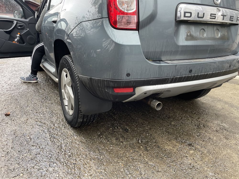 Aparatori noroi Dacia Duster