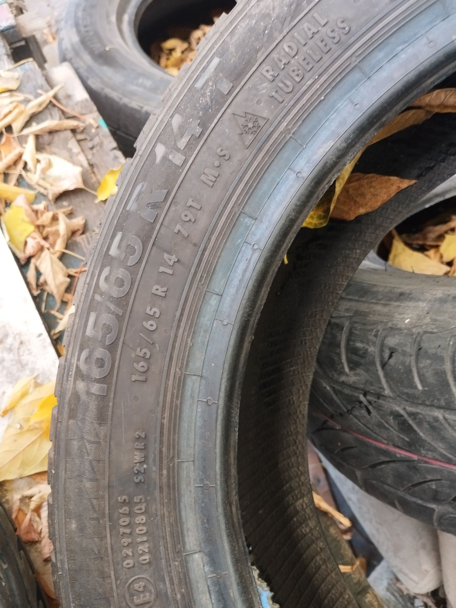 Шини R14 15 16 и диск на 14