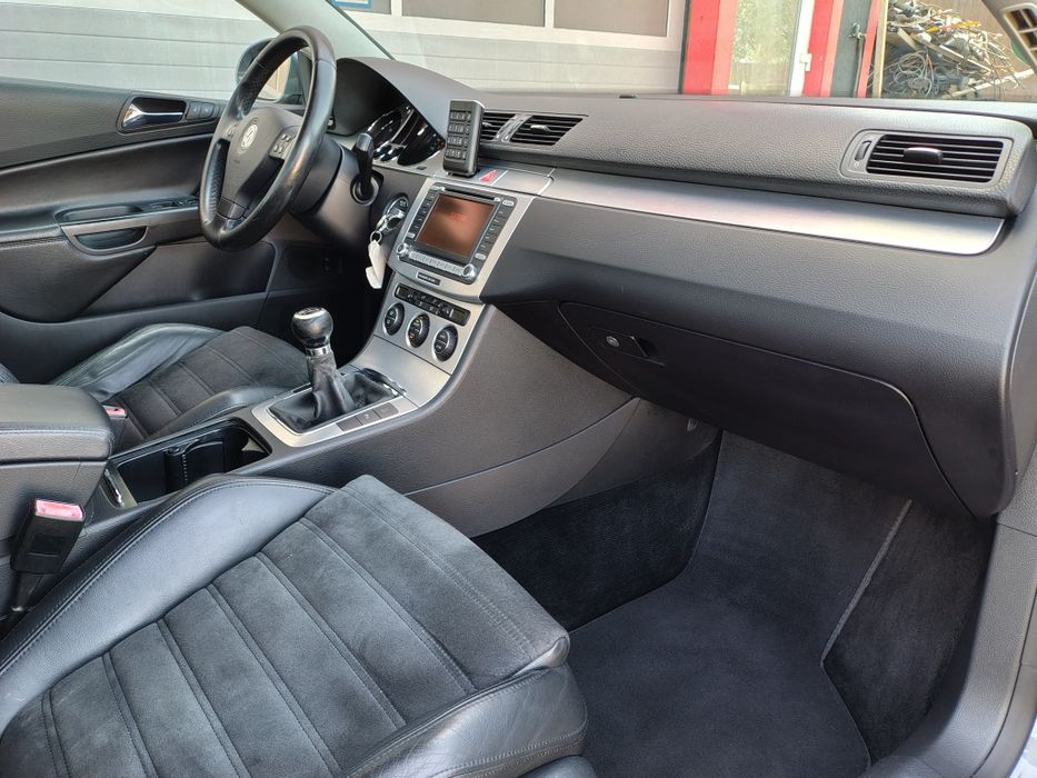 •Vw Passat HighLine~2.0TDI~1AxBMP~2007~Garantie Inclusa~Rate cu Avans
