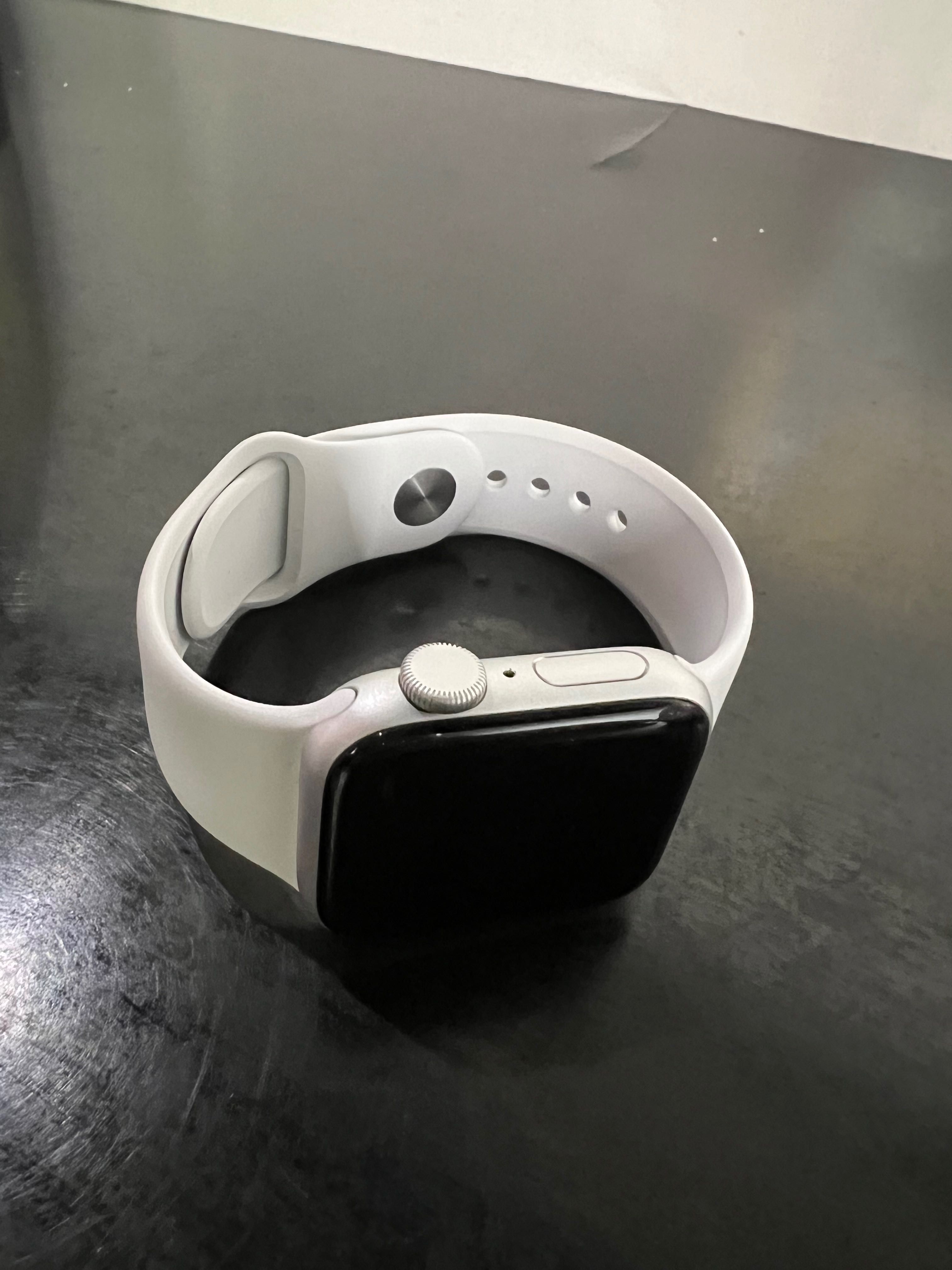 Apple watch SE Series