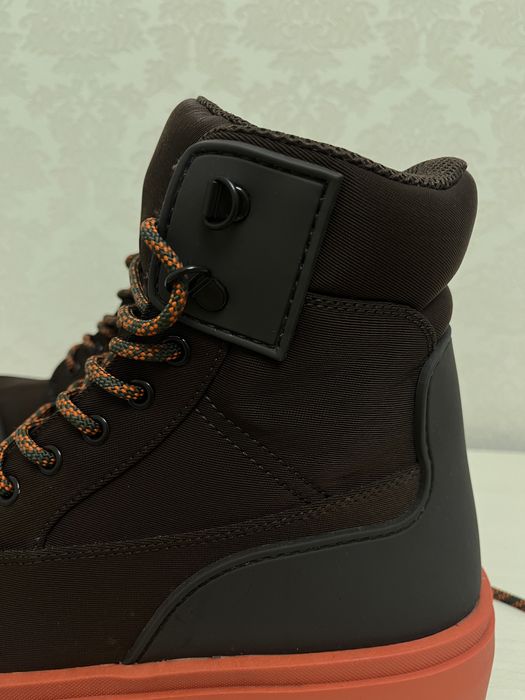 Новые ботинки мужские ZARA