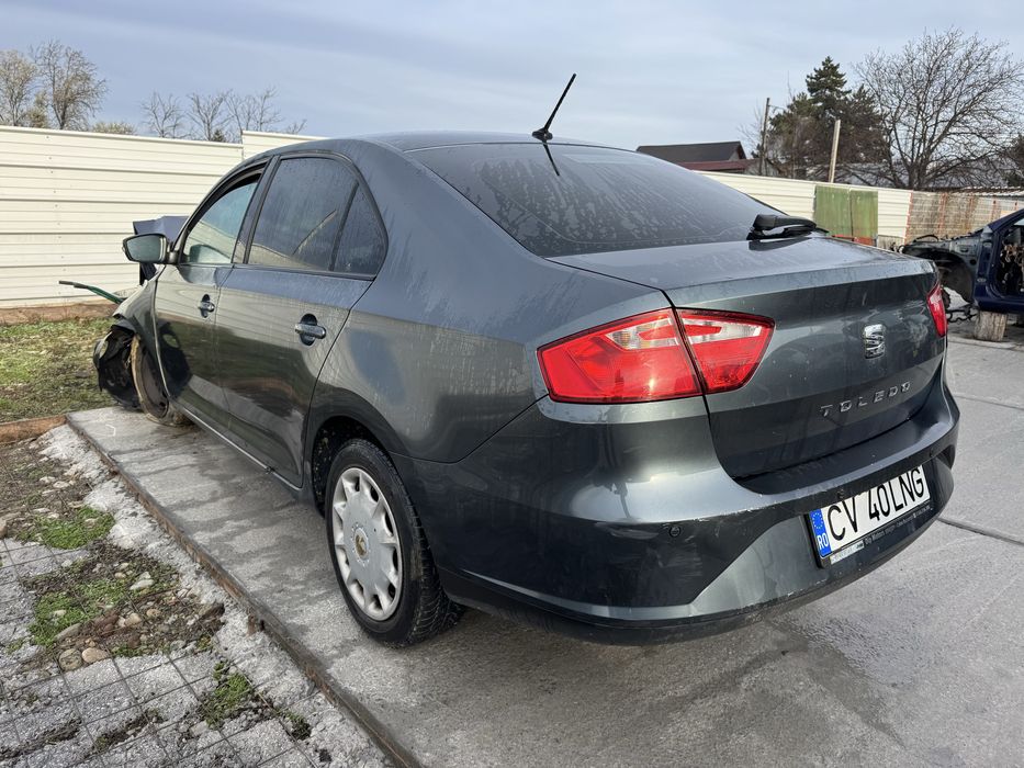 SEAT TOLEDO 1.0 TSi fabricatie 2018 AVARIAT 82.000KM