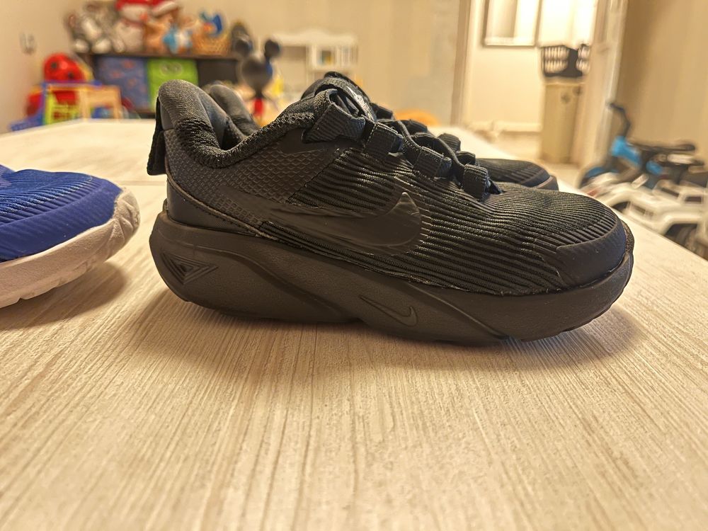 Два чифта Nike runner 4 25 номер