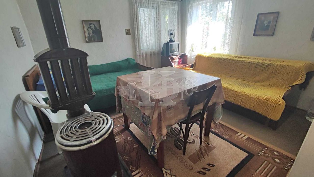 Продава се Къща в с. Преспа, Област Добрич - 65 кв.м за 440 €/кв.м - Снимка #3