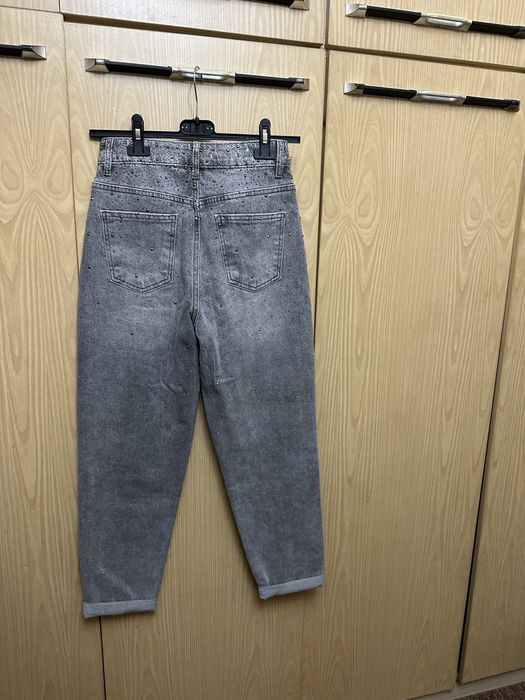 Различни дънки тип балон