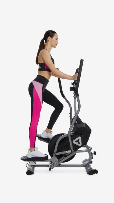 Продам Тренажер эллиптический Climber C- 400 чёрный