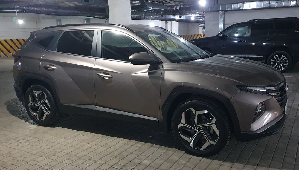 Хюндай Туксон 4*4 позиция 2