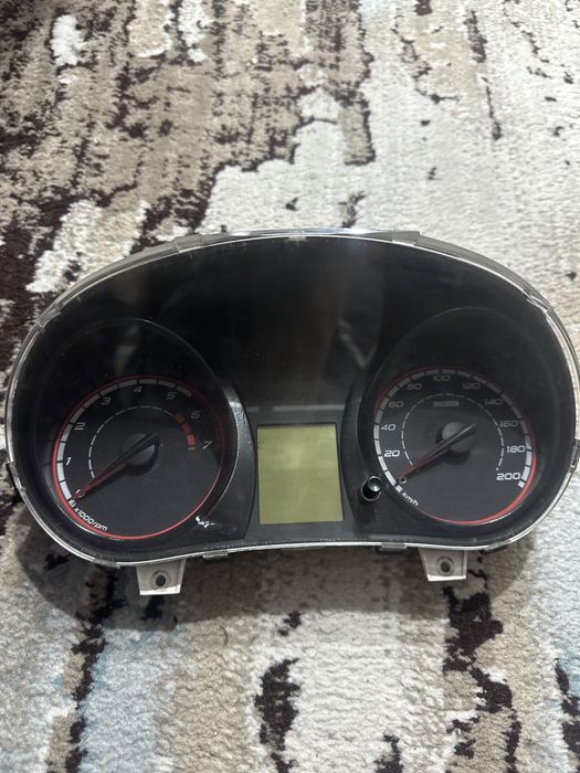 Продам приборку с калины2гранта