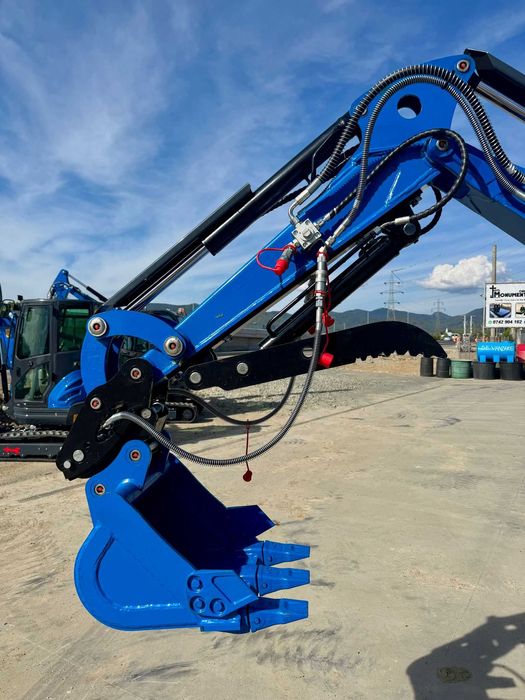Miniexcavator RIPPA R18 PRO