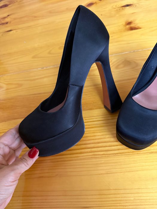 Женские туфли 37-го размера