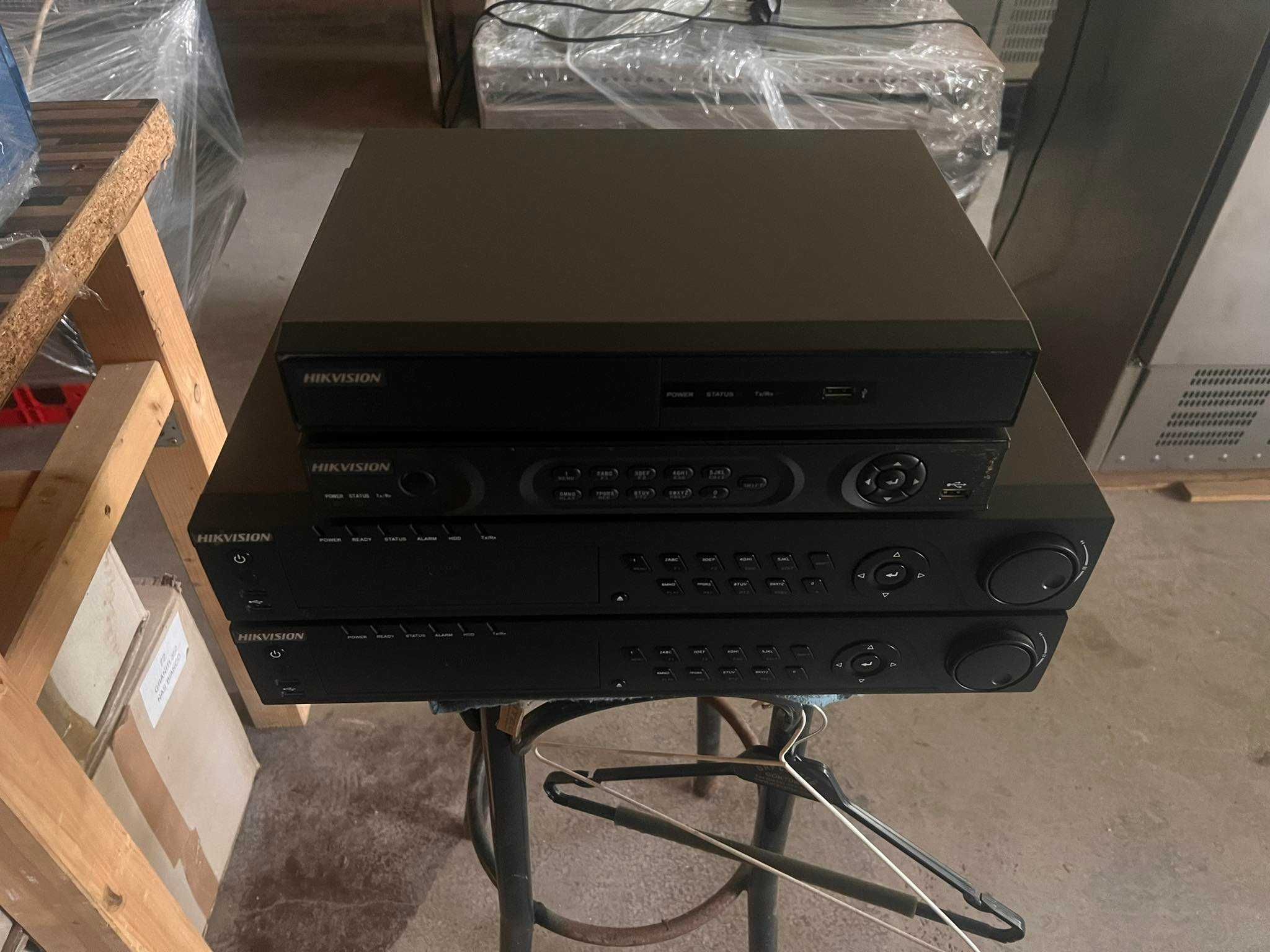 DVR Hikvision DS-7216HWI-SH