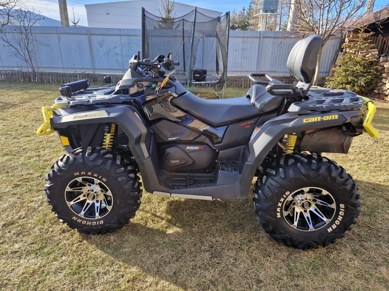 Can am outlander max 1000R