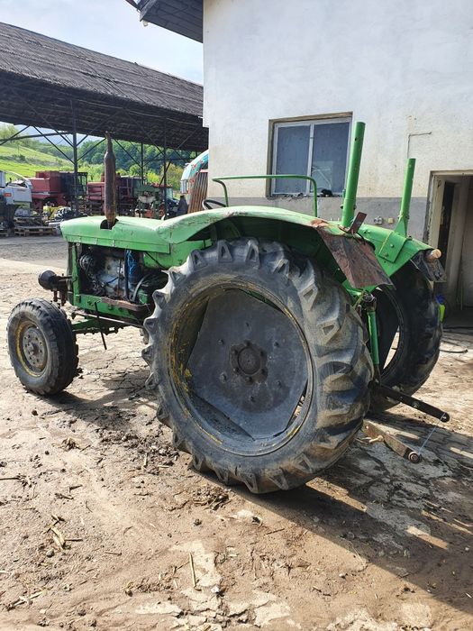 Dezmembram John Deere Lanz 700