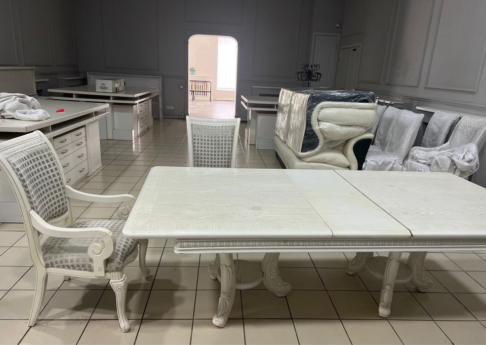 Продам стол со стульями