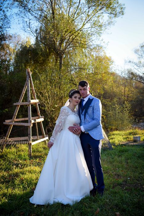 Vând Rochie Mireasă