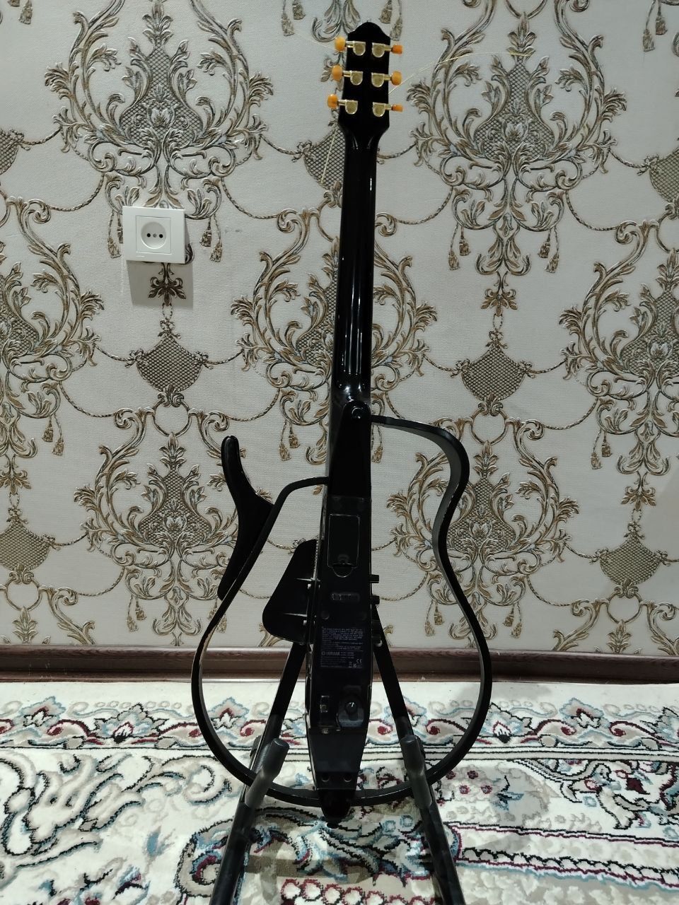 Гитара Yamaha Silent 110S Made in Indonesia