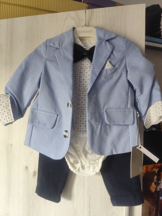 Costumaș casual bebelusi Mărime 12luni