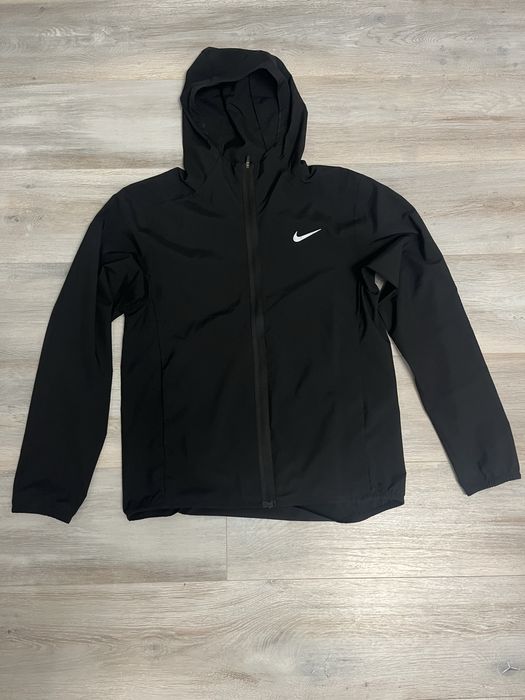 Nike ветровка размер S