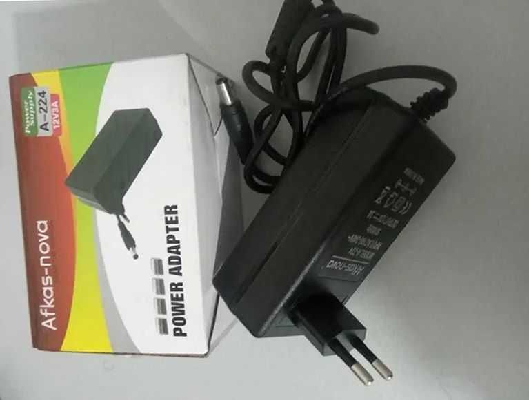 для синтезатора Yamaha - адаптер - блок питания