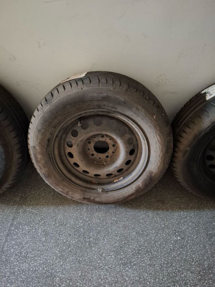 DUNLOP  гуми с джанти 4бр-15