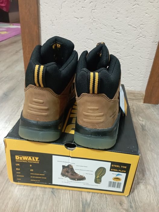 DeWalt работни обувки