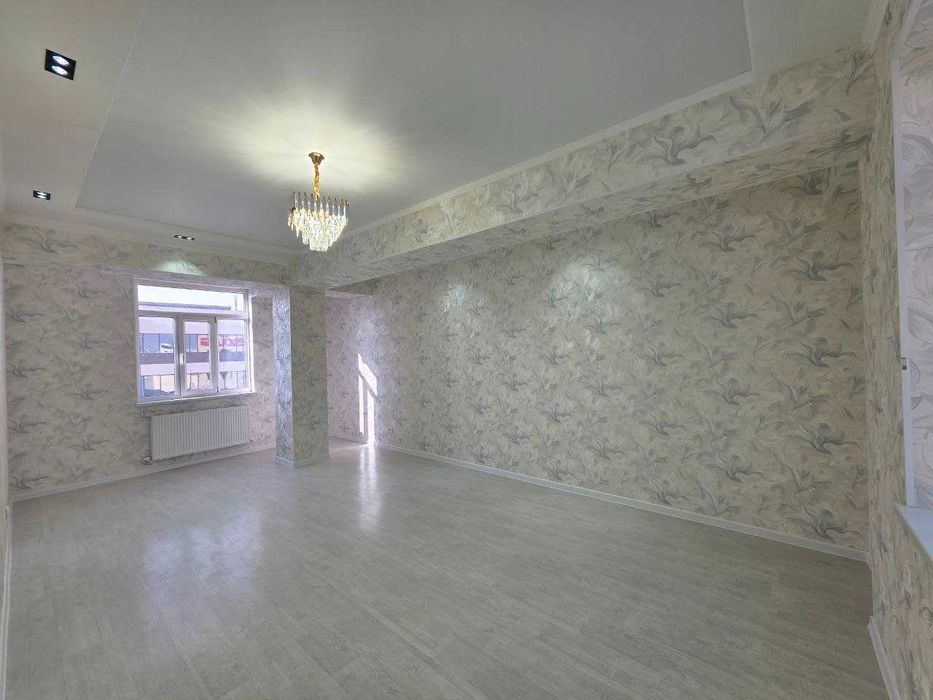 Продаётся 2х комн квартира на 4 этаже Ор-р Азимед