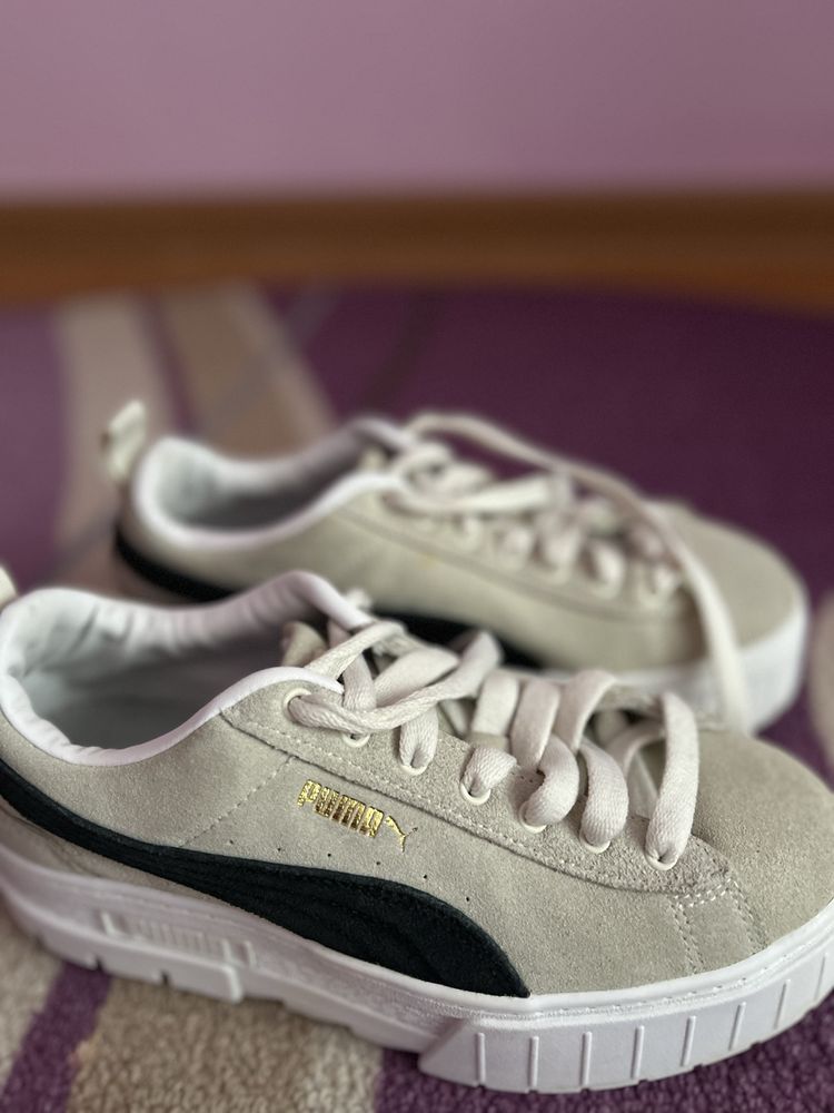 Маратонки PUMA.