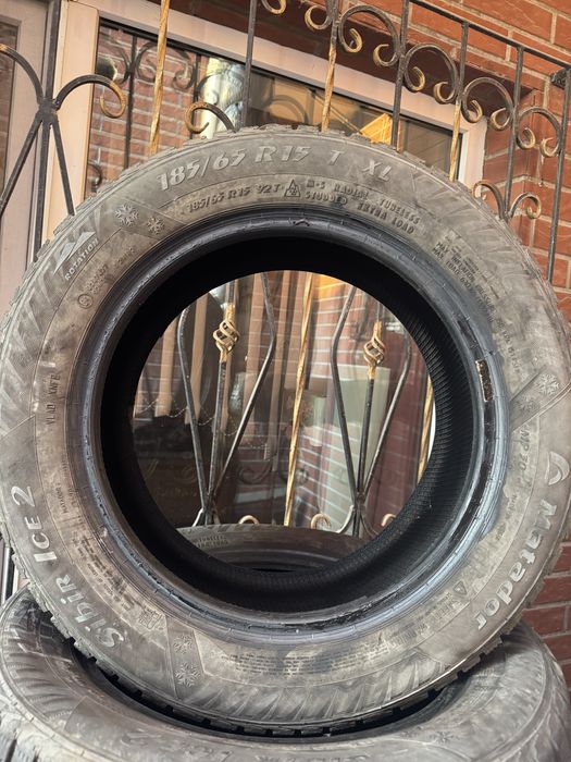 Продаются зимние шины