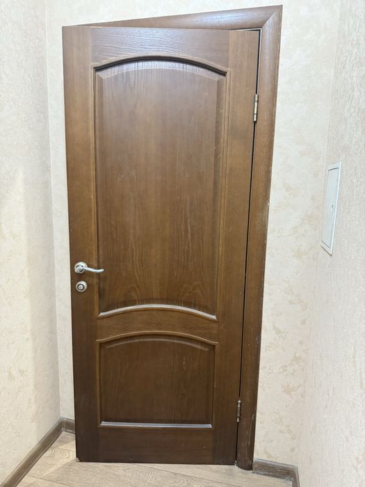 Двери б/у самовывоз 5 тыс за каждую