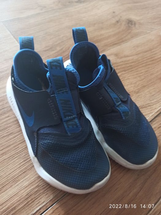 кроссовки детские