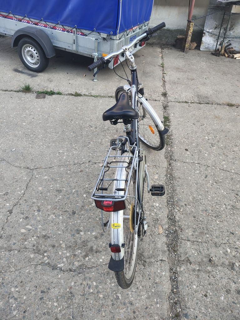 Bicicleta dama Kalkhoff roti de 28. Full Shimano.