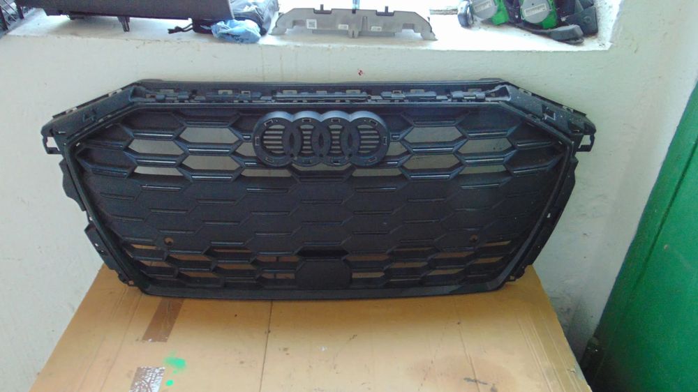Grila radiator Audi A3 8Y an 2020 cod 8y0853651c