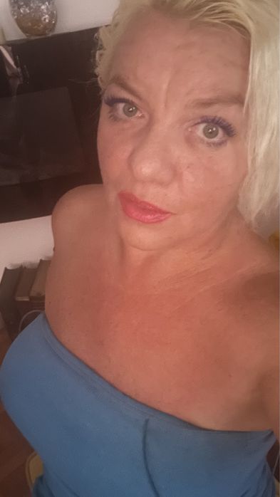 Masaj relaxare kinetoterapie recuperare medicala .