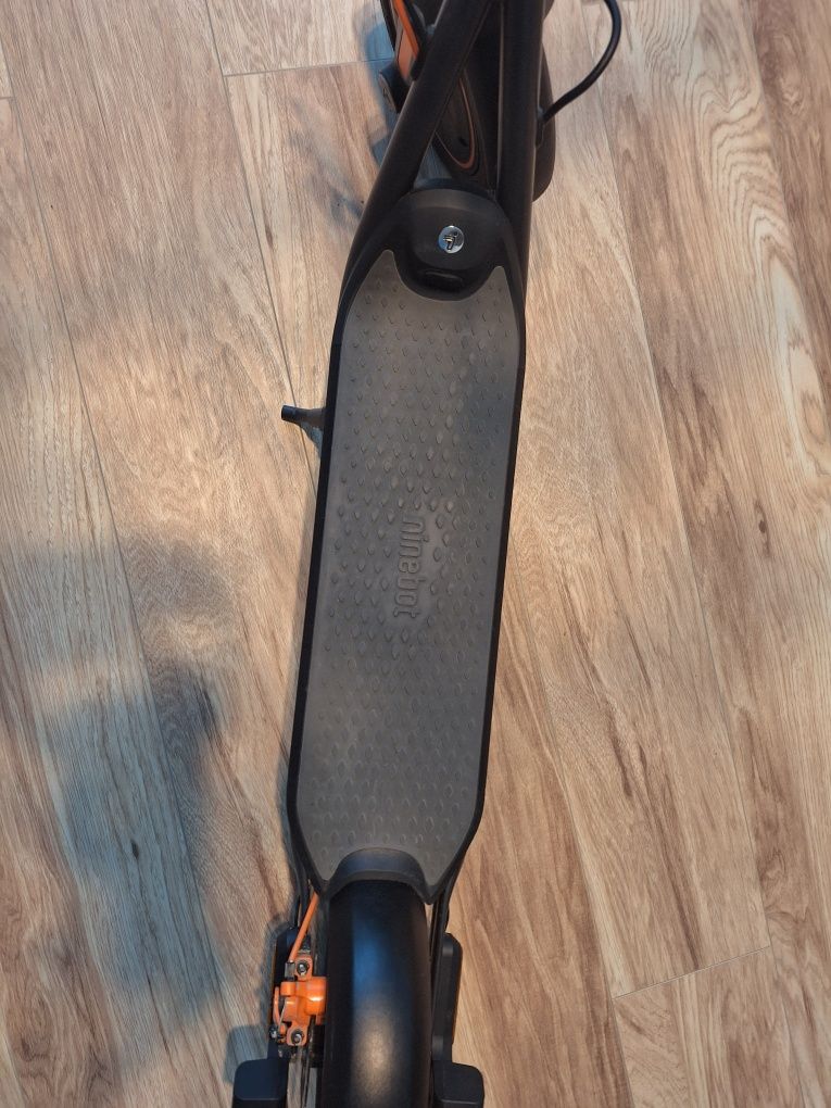Segway Ninebot F40