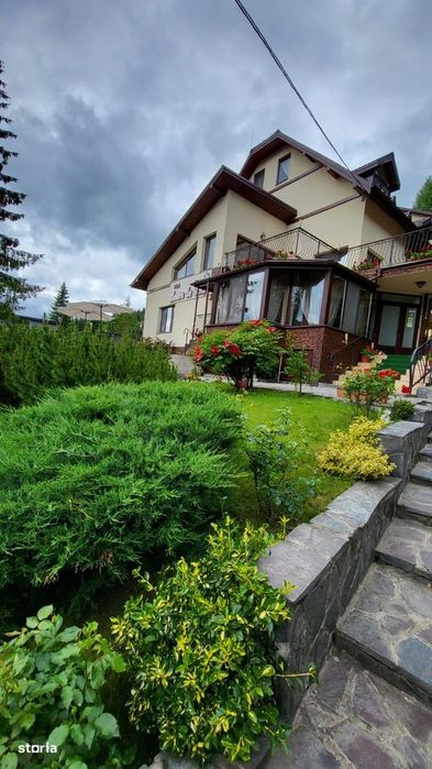 Vanzare 2 Vile+cabana+4 foisoare+4843 mp teren in statiunea Durau