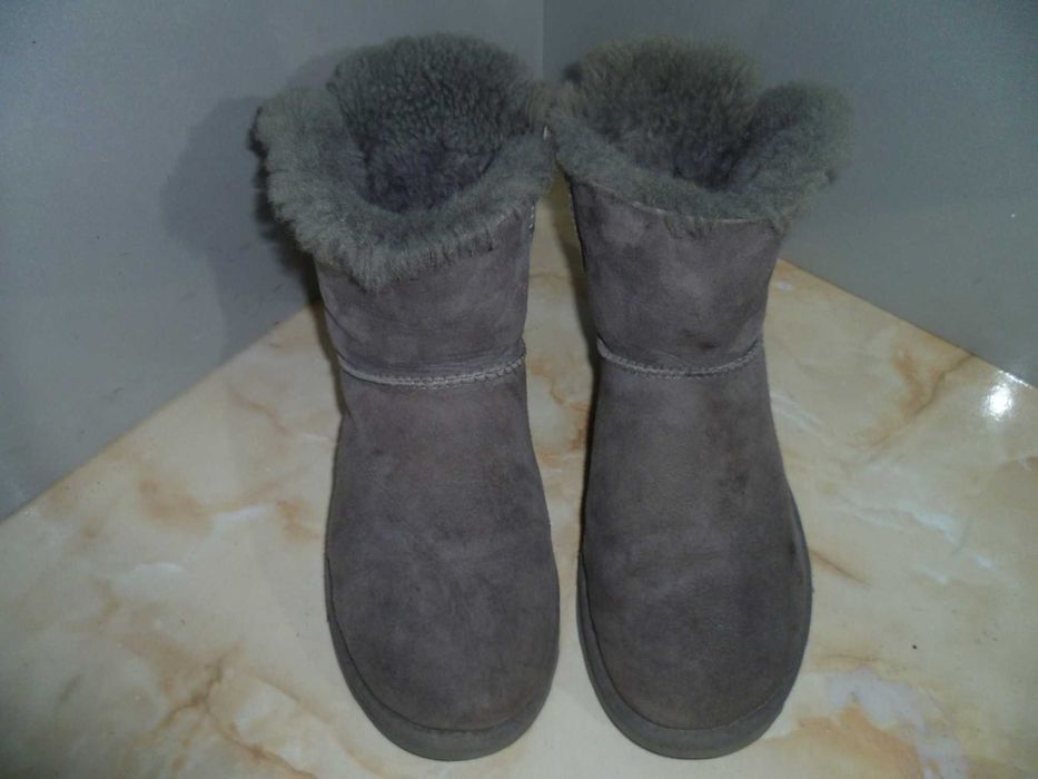 UGG оригинални ботуши №38