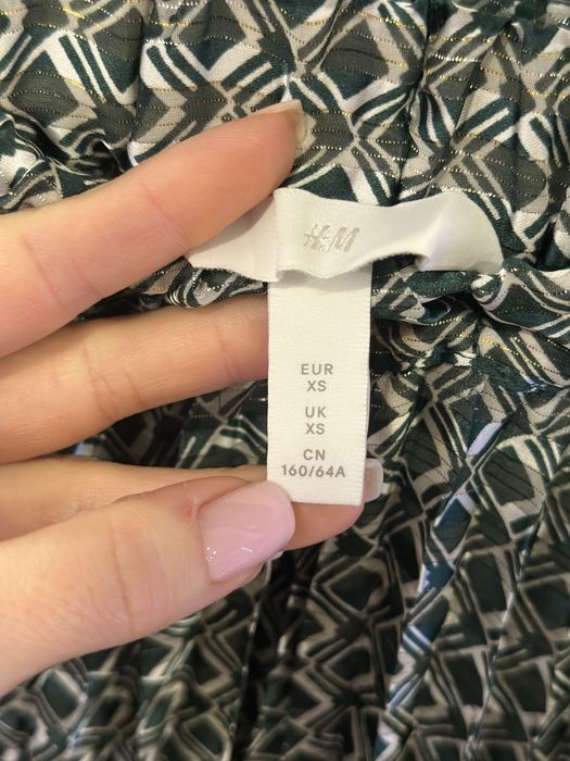 Плисирана дълга пола H&M, размер XS